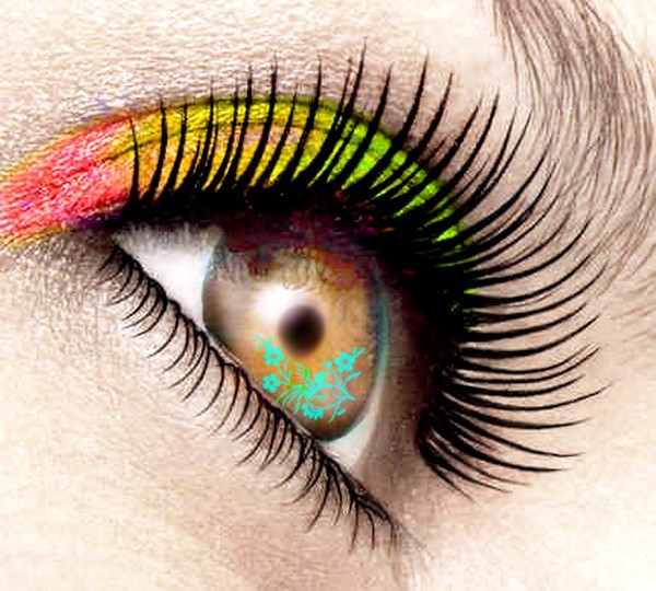 YEUX