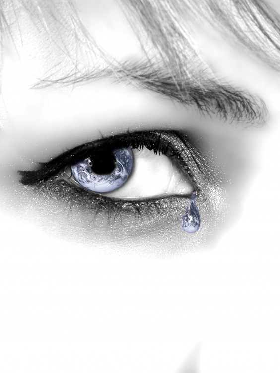 YEUX